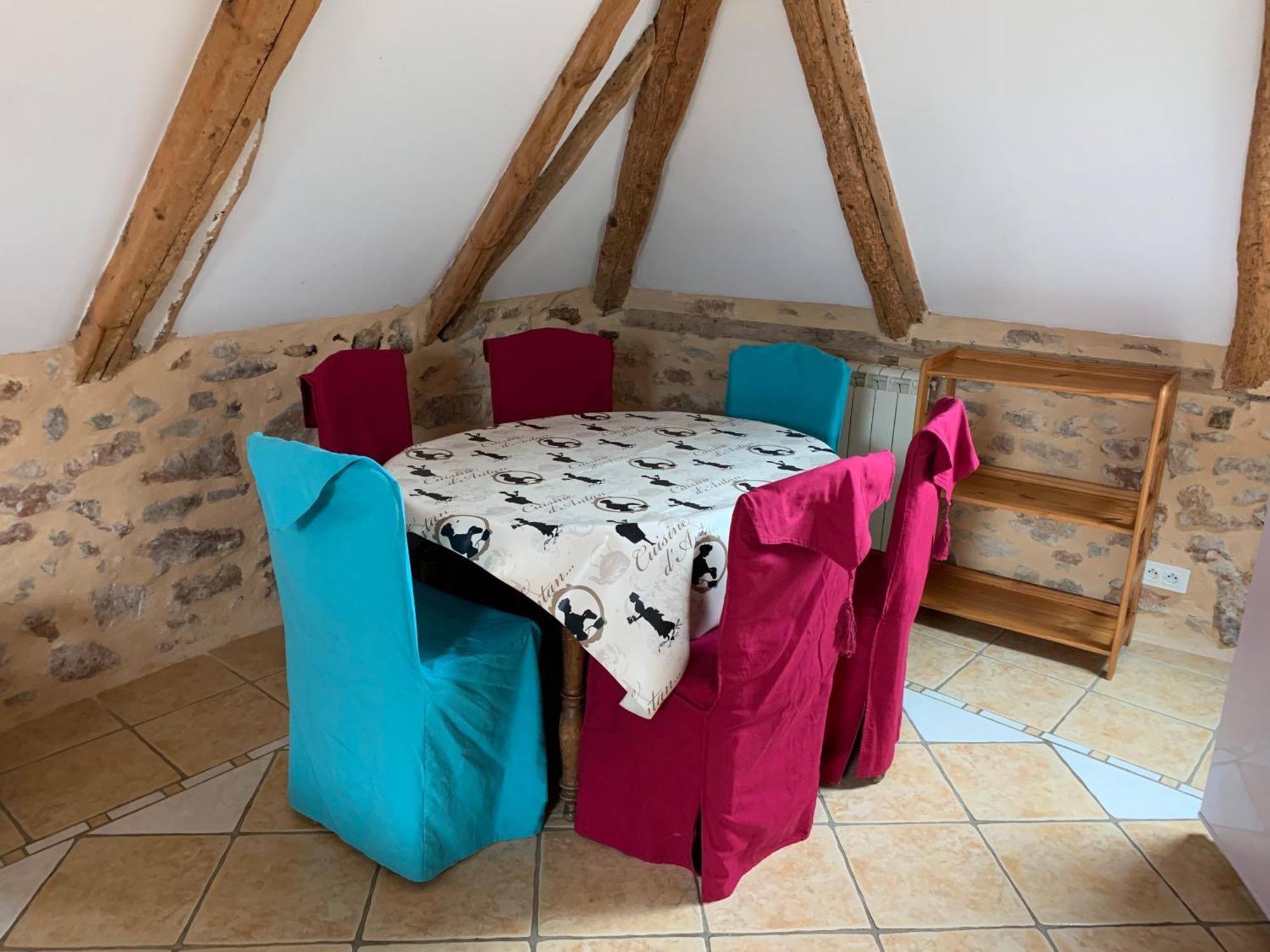 Cafe De La Place Gite & Chambres D'Hotes "Lou Pastre" Lanuéjols Exteriér fotografie